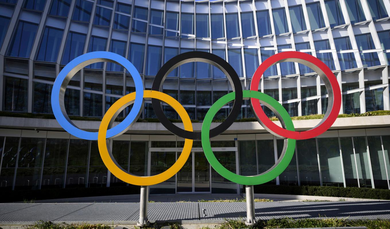 Idrottare från Ryssland och Belarus kommer att tillåtas tävla under neutral flagg under sommar-OS i Paris nästa år. Arkivbild. Foto: Laurent Gillieron/AP/TT
