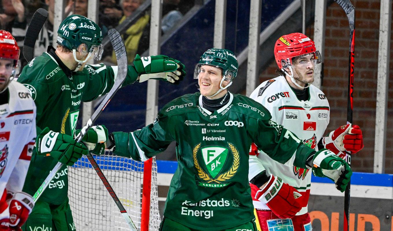 Färjestad vann SHL-mötet mot Modo under lördagskvällen och är i och med det tillbaka i serieledning. Foto: Tommy Pedersen/TT