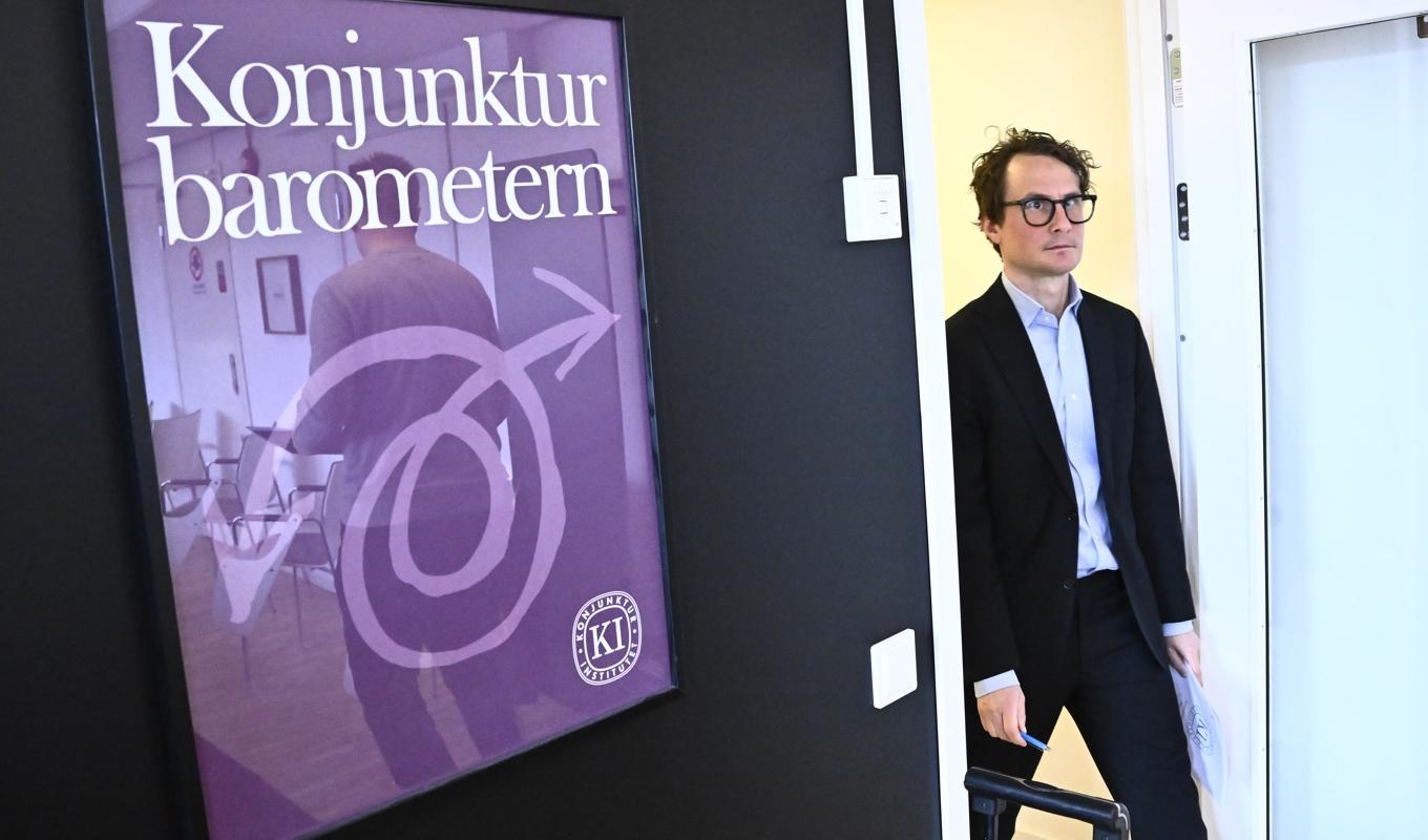 Konjunkturinstitutet (KI) släpper en ny barometer. På bilden KI:s generaldirektör Albin Kainelainen. Arkivbild. Foto: Claudio Bresciani/TT