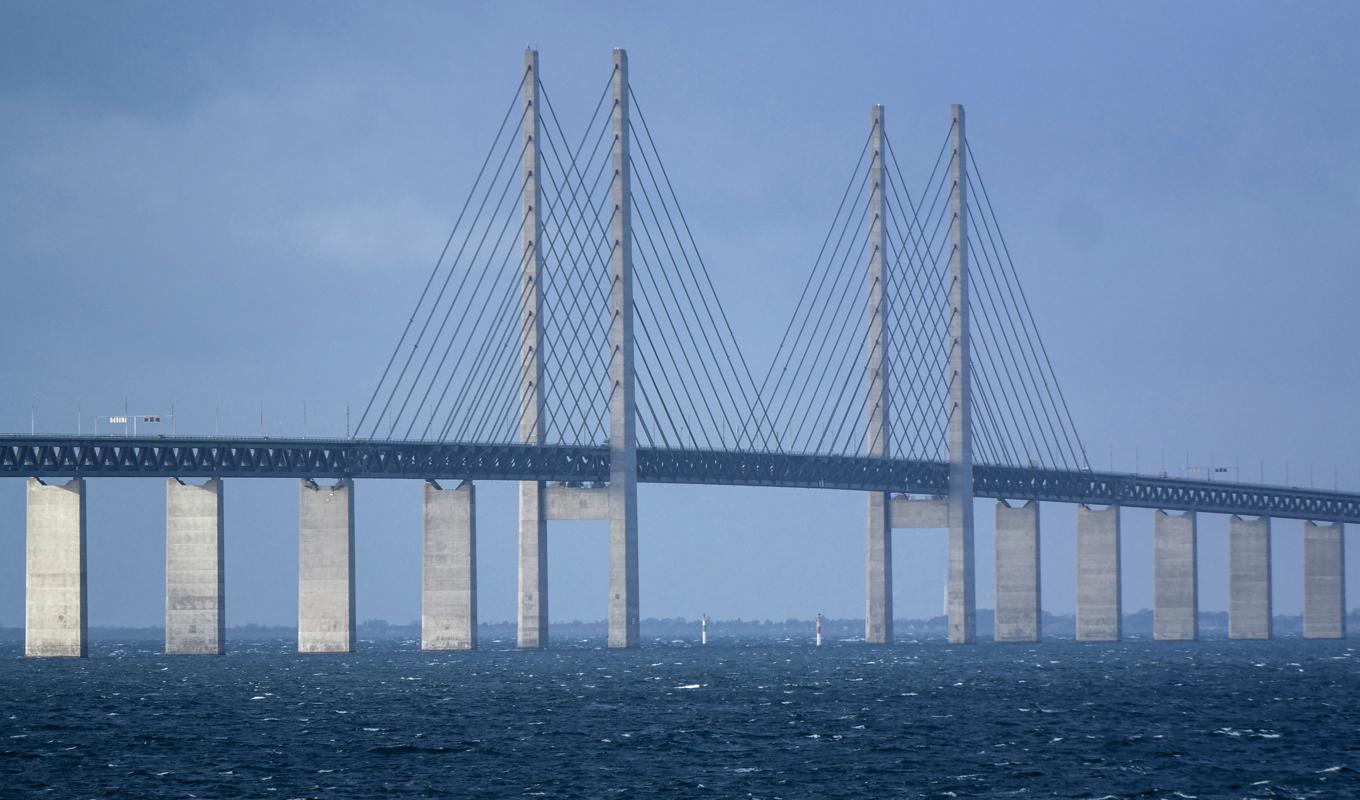 Fler fritidssugna danskar körde över bron. Arkivbild. Foto: Erland Vinberg/TT