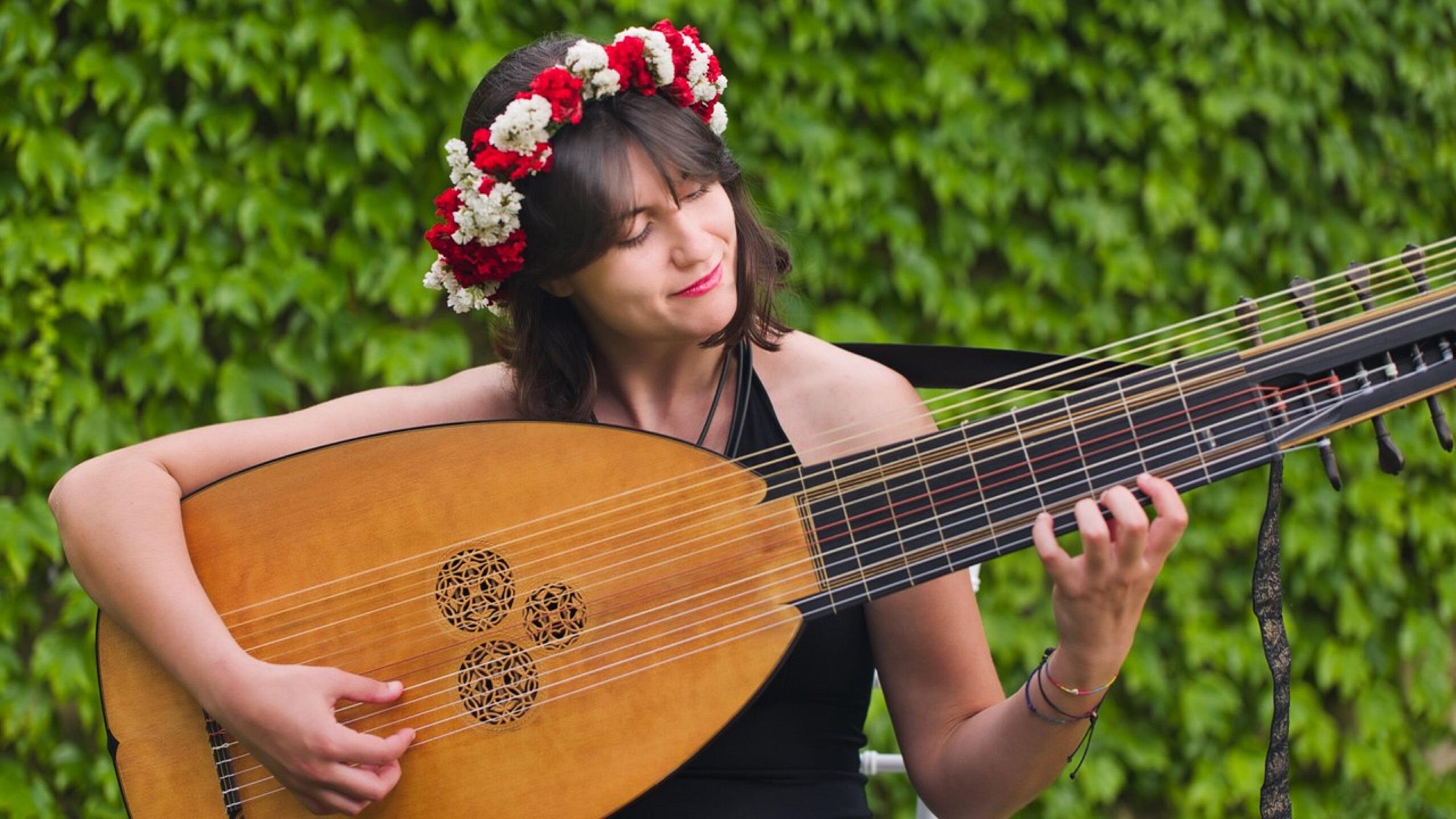 Giorgia Zanin, en av medlemmarna i Aqua Felix, som kommer att uppträda med kompositioner av italienaren Francesco Barsanti på Italienska Kulturinstitutet i Stockholm. Foto: Italienska Kulturinstitutet i Stockholm