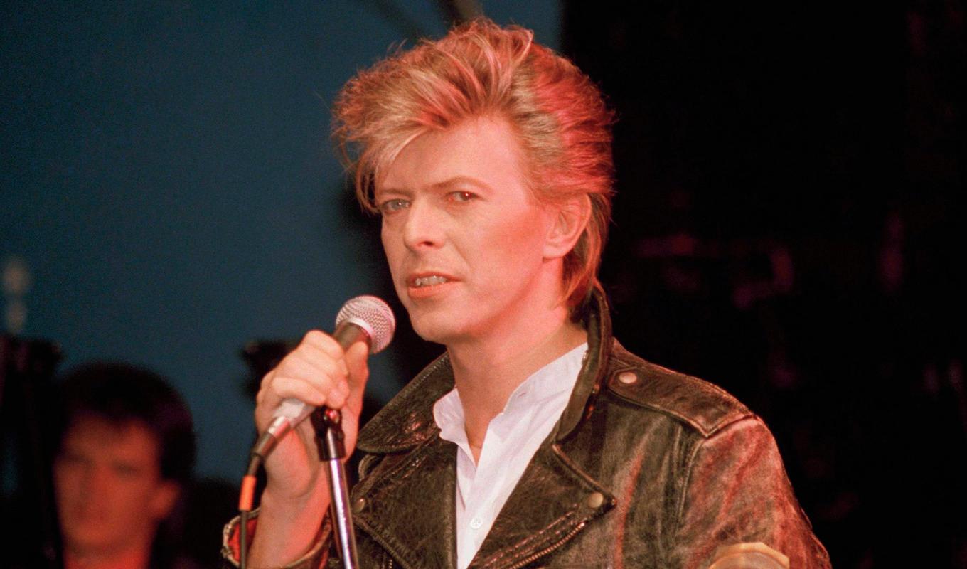 På måndag invigs David Bowie-gatan i Paris. Arkivibild. Foto: Richard Drew/AP/TT