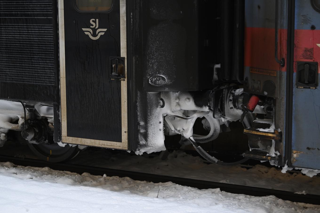 SJ räknar med störningar i tågtrafiken i Västsverige under onsdagen på grund av snöovädret. Arkivbild. Foto: Jessica Gow/TT