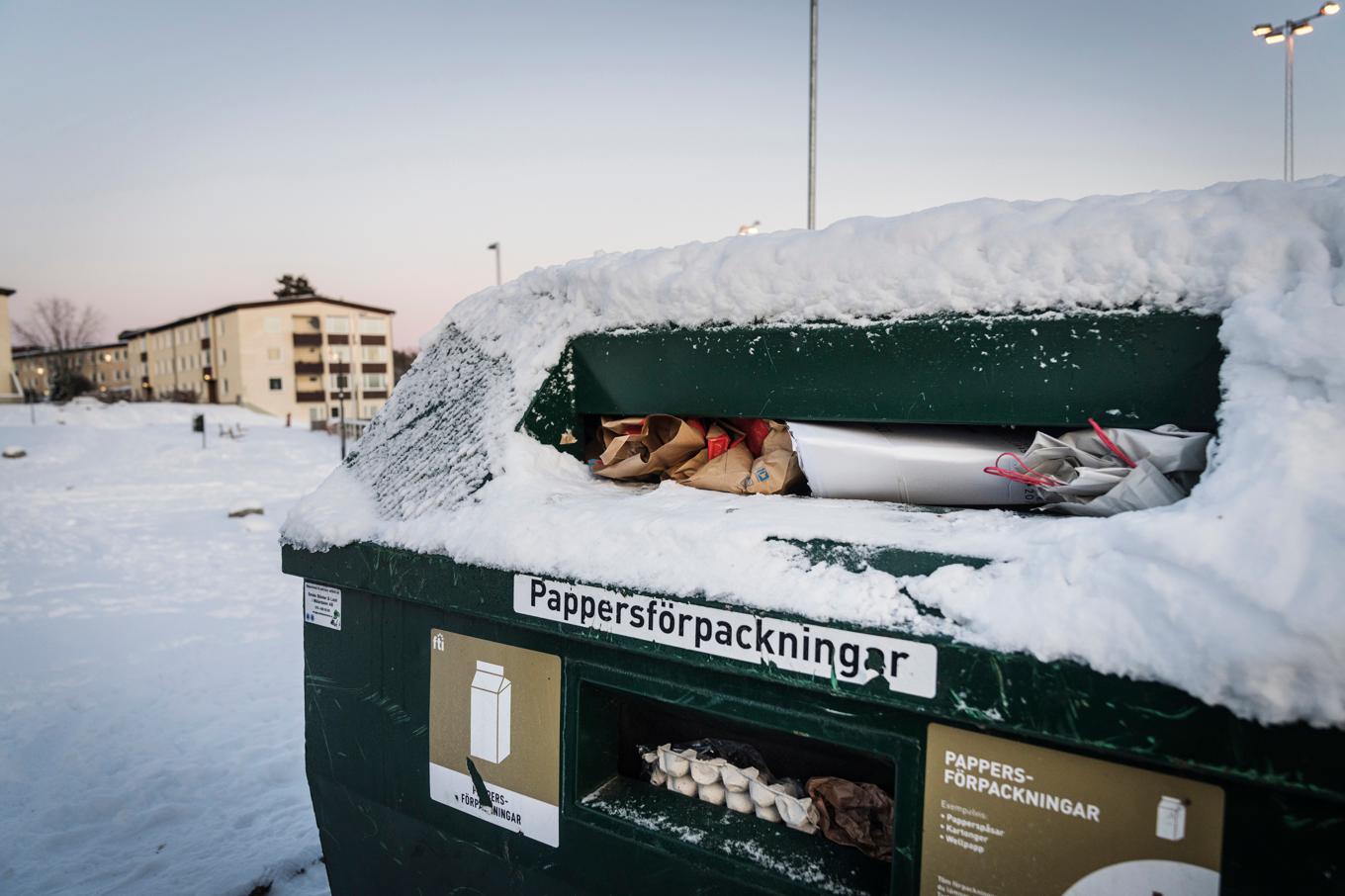 Mycket släpande, men lite som faktiskt återvinns. Arkivbild. Foto: Anna Tärnhuvud/SVD/TT