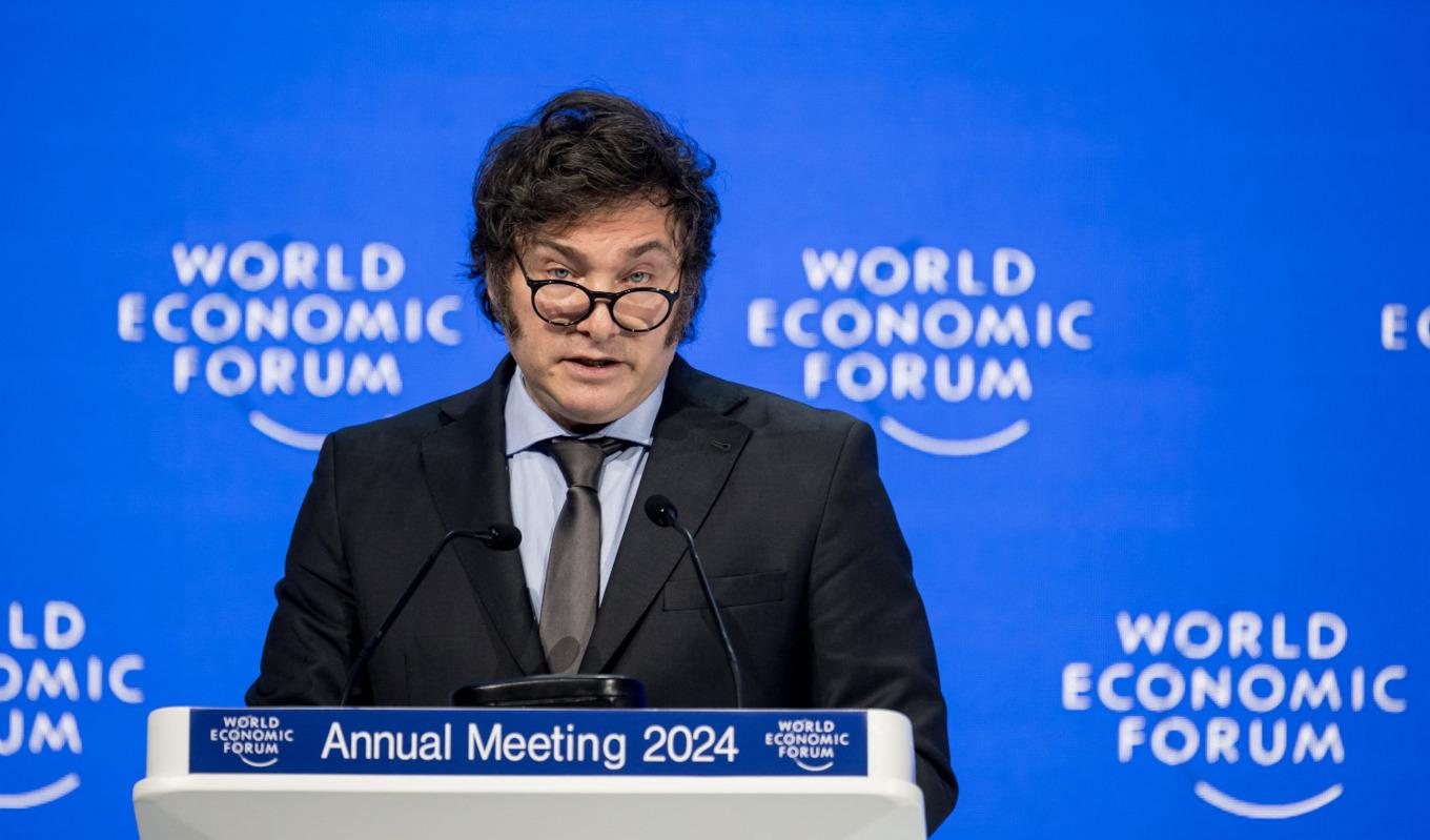 Argentinas president Javier Milei håller ett tal vid World Economic Forum(WEF) i Davos den 17 januari. FABRICE COFFRINI/AFP via Getty Images