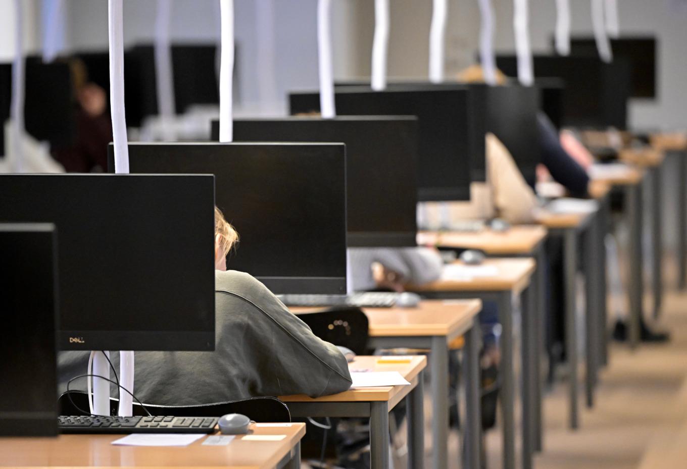 Yngre och regionala lärosäten har varnat och stängt av fler fuskande studenter än vad äldre lärosäten gjort de senaste åren. Arkivbild. Foto: Anders Wiklund/TT