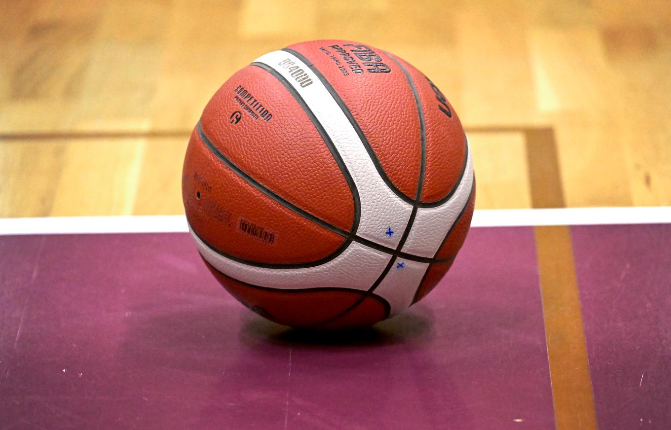 Den 17-årige baskettalangen Volodymyr Jermakov från Ukraina knivhöggs till döds på en busshållplats i Tyskland. Arkivbild. Foto: Janerik Henriksson/TT
