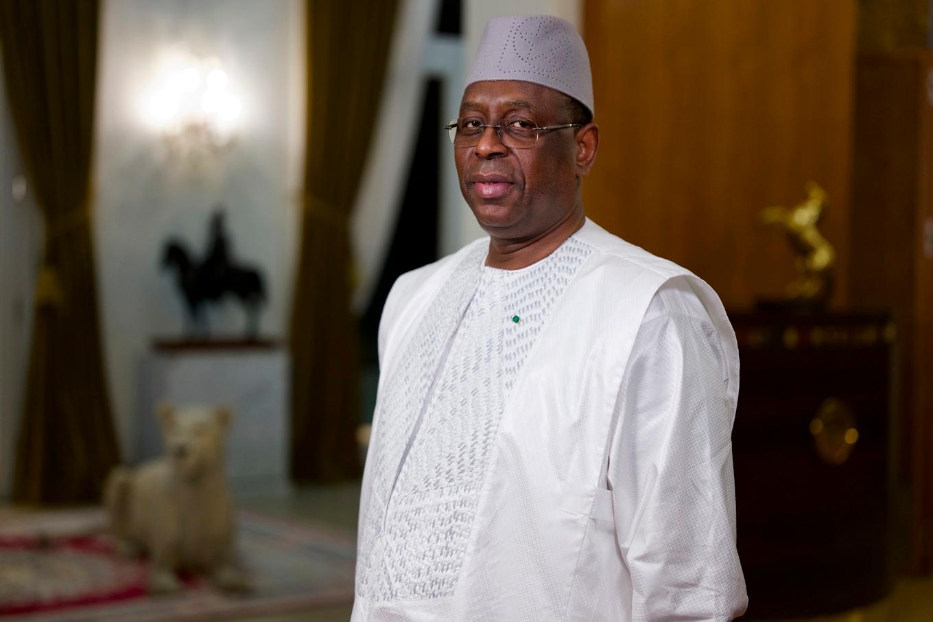 Senegals president Macky Sall och landets författningsråd är nu överens om att presidentval ska hållas den 24 mars. Arkivbild. Foto: Sylvain Cherkaoui/AP/TT