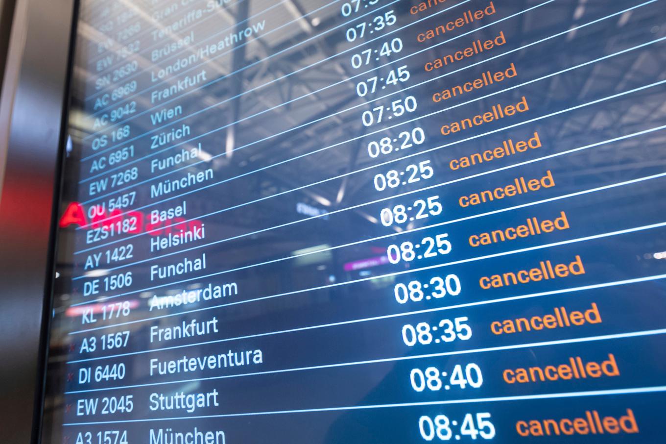 Inställda flygavgångar på Hamburgs flygplats. Foto: Bodo Marks/AP/TT