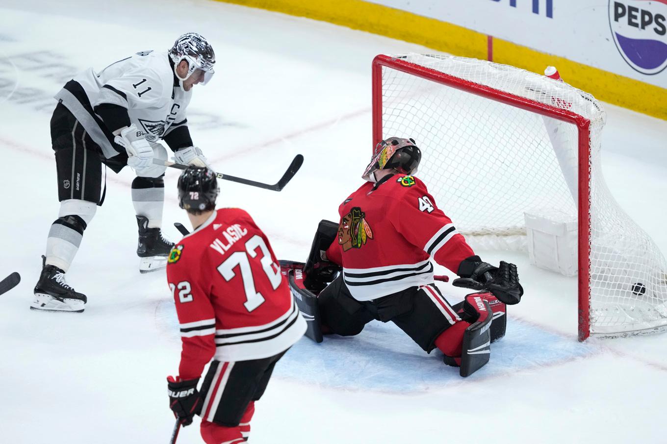 Arvid Söderblom under matchen mot Los Angeles. Foto: Charles Rex Arbogast/AP/TT