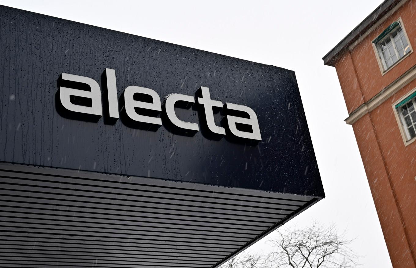 Pensionsjätten Alecta har givit tre tidigare toppchefer, en av dem den sparkade vd:n, fallskärmar på nästan 14 miljoner kronor, sammanräknat. Arkivbild. Foto: Jonas Ekströmer/TT