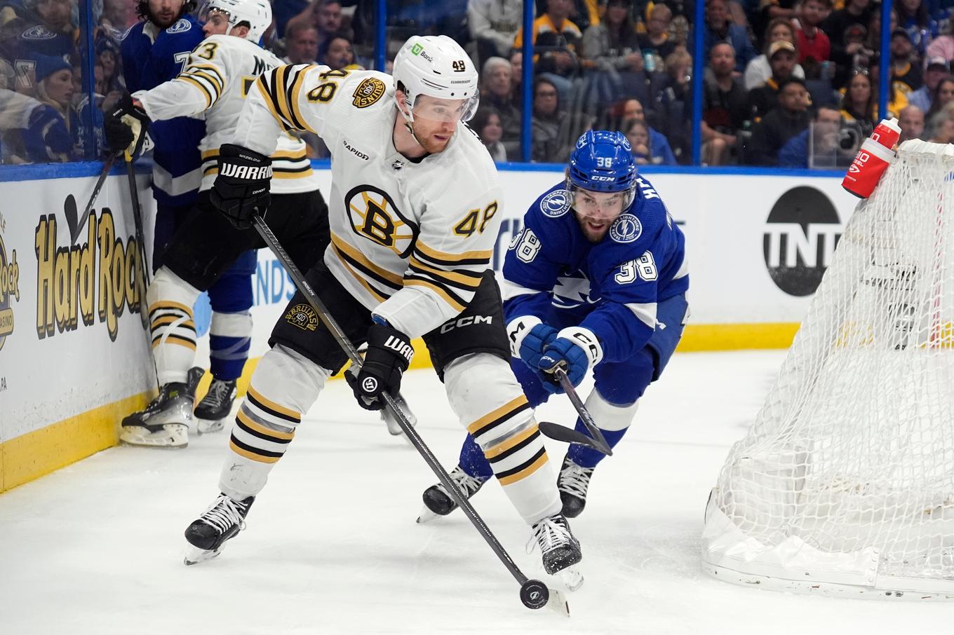 Boston förlorade mot Tampa Bay och missade därmed en första chans att ta en plats i Stanley Cup-slutspelet. Foto: Chris O'Meara/AP/TT