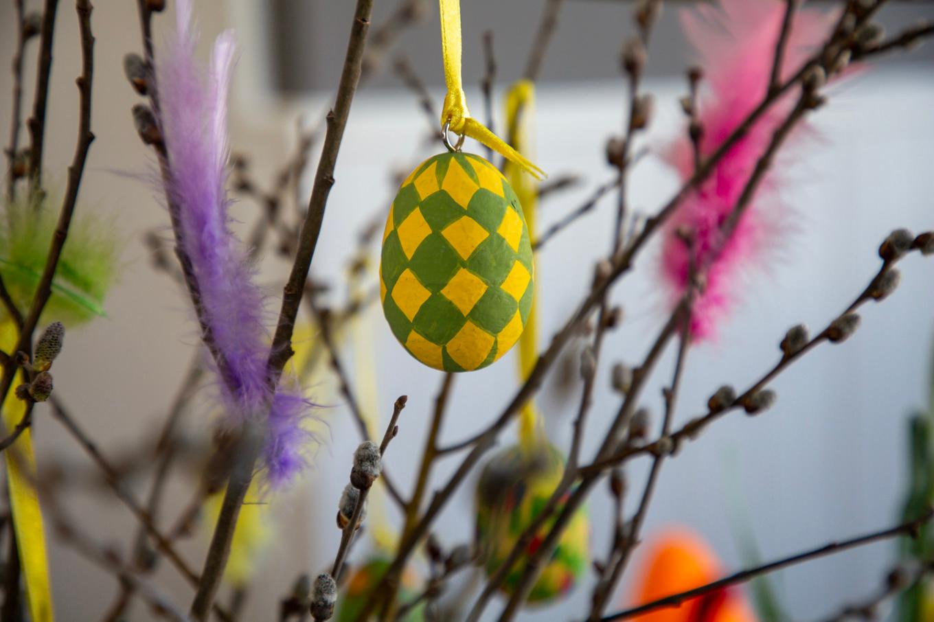 Riset ska påminna om Jesu lidande på korset men har sedan blivit en ren dekoration. Arkivbild. Foto: Martina Holmberg / TT