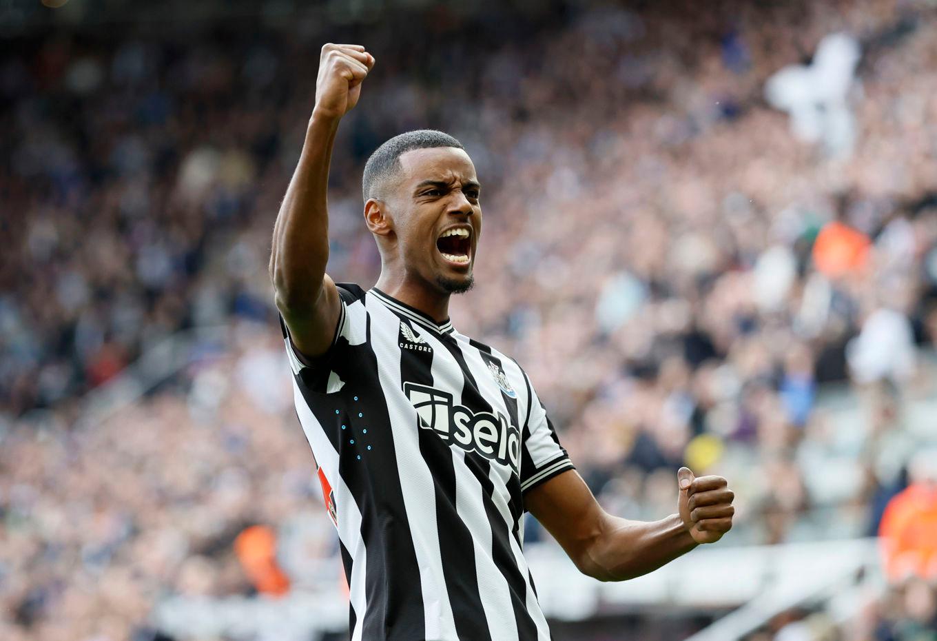 Alexander Isak gjorde två mål för Newcastle. Foto: Richard Sellers/AP/TT