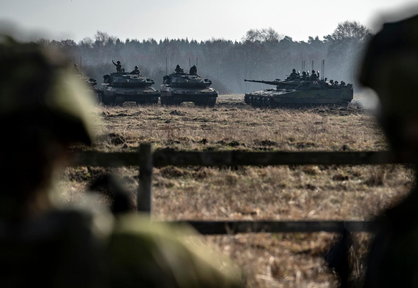 Stridsvagn 122 och Stridsfordon 90. Arkivbild. Foto: Johan Nilsson/TT