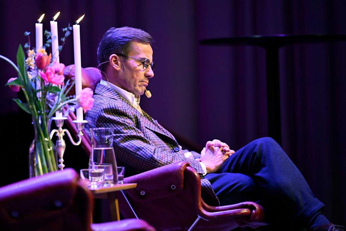 Statsminister Ulf Kristersson besökte på onsdagen Studentafton som hölls i Stadshallen i Lund. Sydsvenskans kulturchef Ida Ölmedal var moderator. Foto: Johan Nilsson/TT