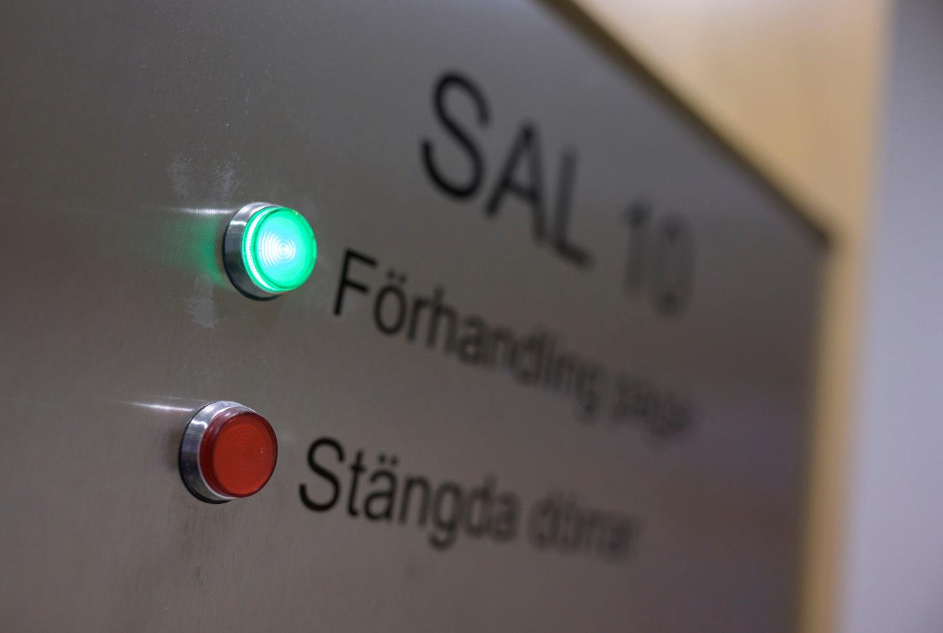En toppåklagare i Västsverige åtalas för att ha hjälpt sin älskarinna få ett nytt jobb. Arkivbild. Foto: Johan Nilsson/TT