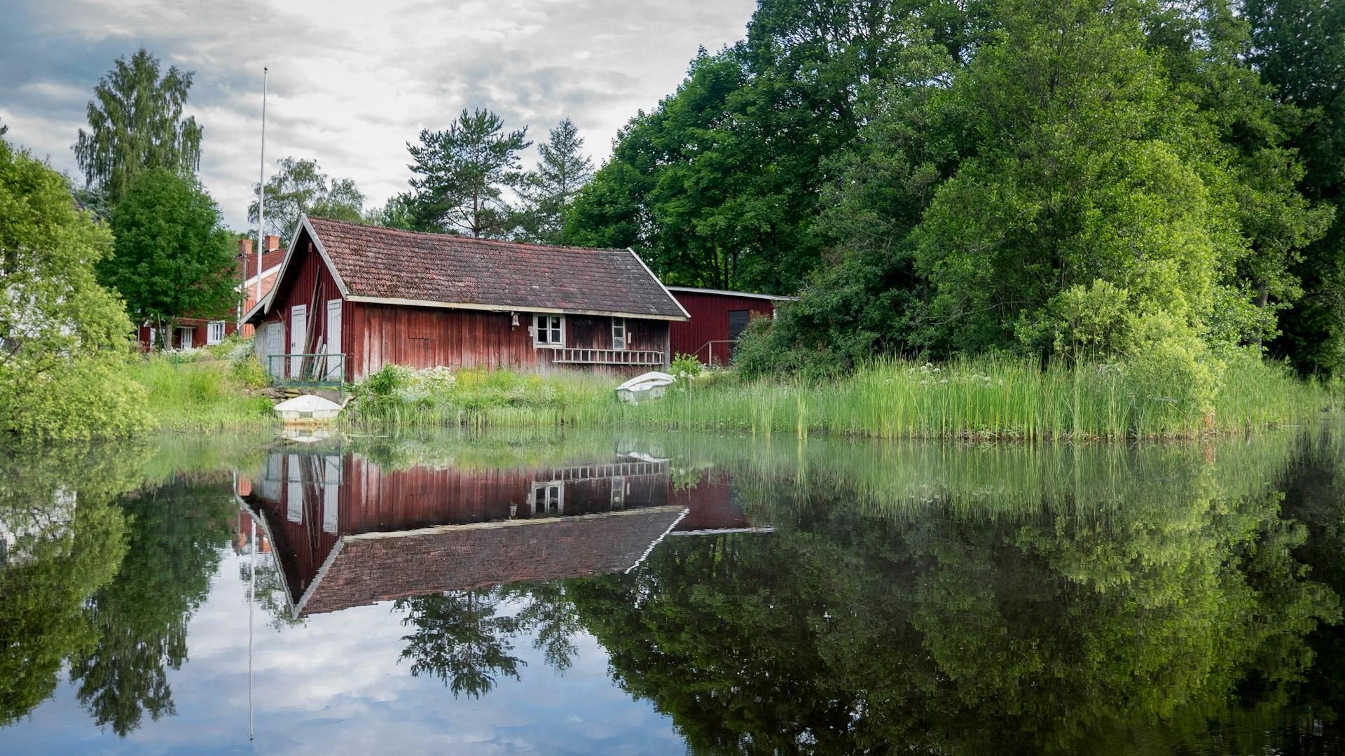 Att utforska en bondgård som har koppling till den egna släkten, kan vara av stor känslomässig betydelse för den som släktforskar. Foto: Jon Flobrant