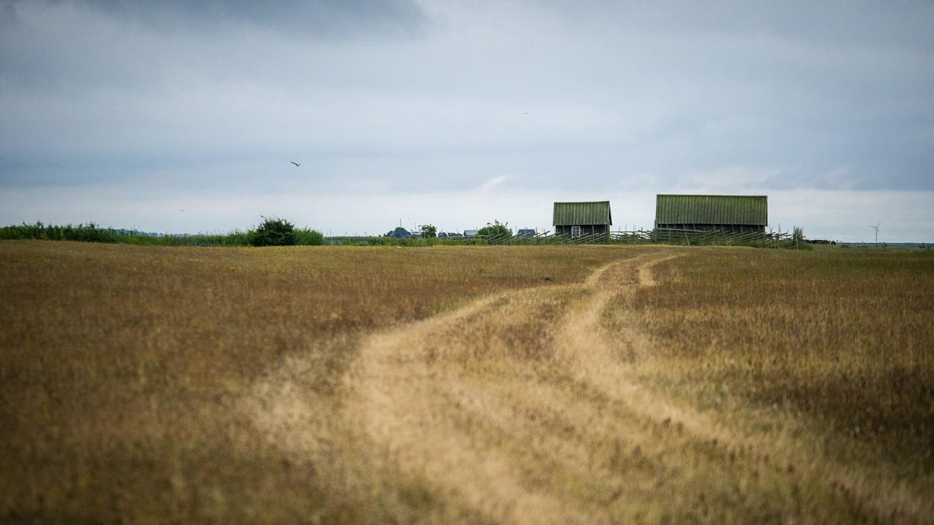 Är det inte läge att göra en studie och analys av varför människor i lands- och glesbygd väljer att inte rösta? frågar sig artikelförfattaren. Foto: Bilbo Lantto