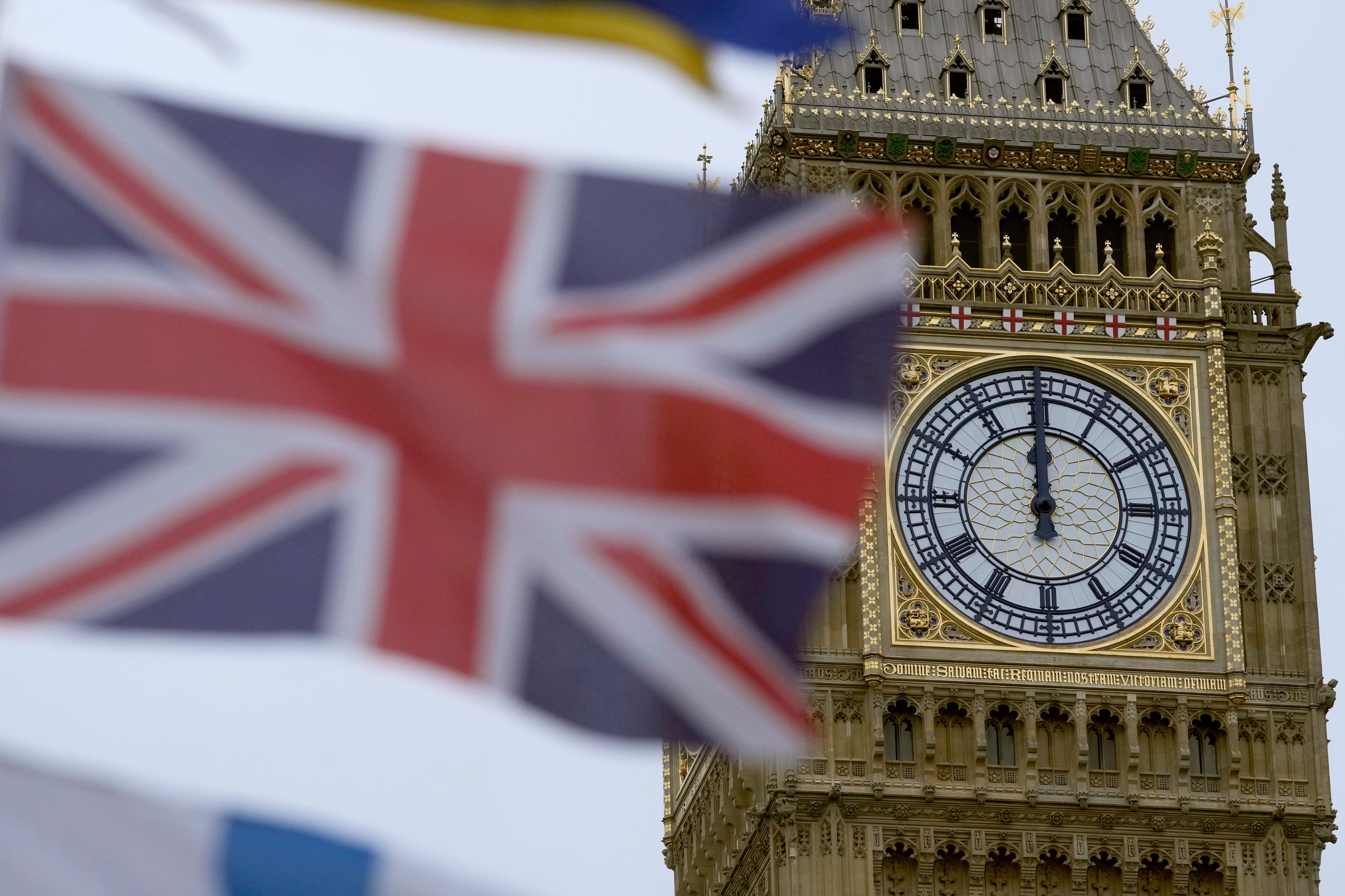 Tillväxten i Storbritannien är på uppgång. Arkivbild. Foto: Kin Cheung/AP/TT