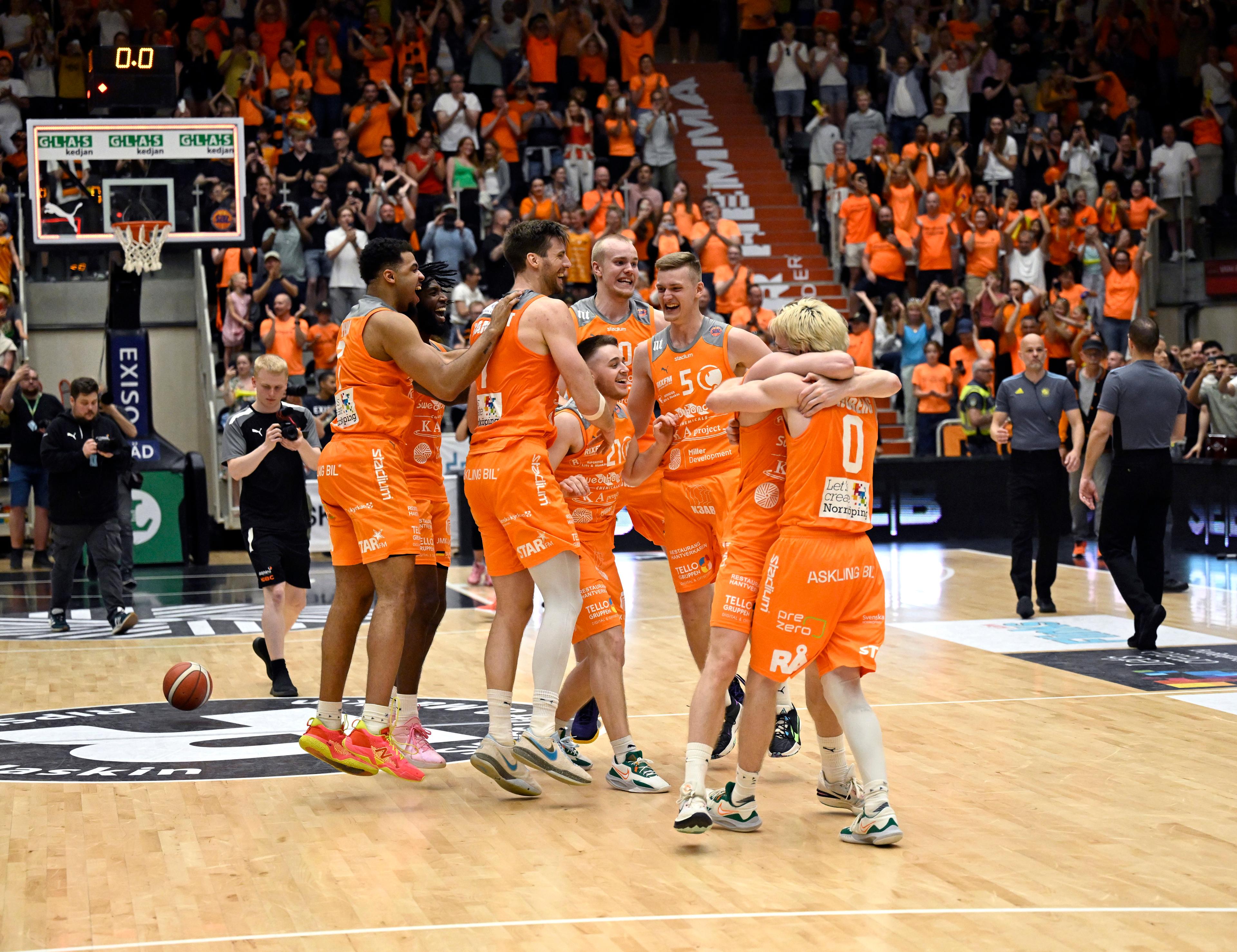 Norrköping tog sitt fjärde raka SM-guld under lördagen. Foto: Fredrik Sandberg/TT