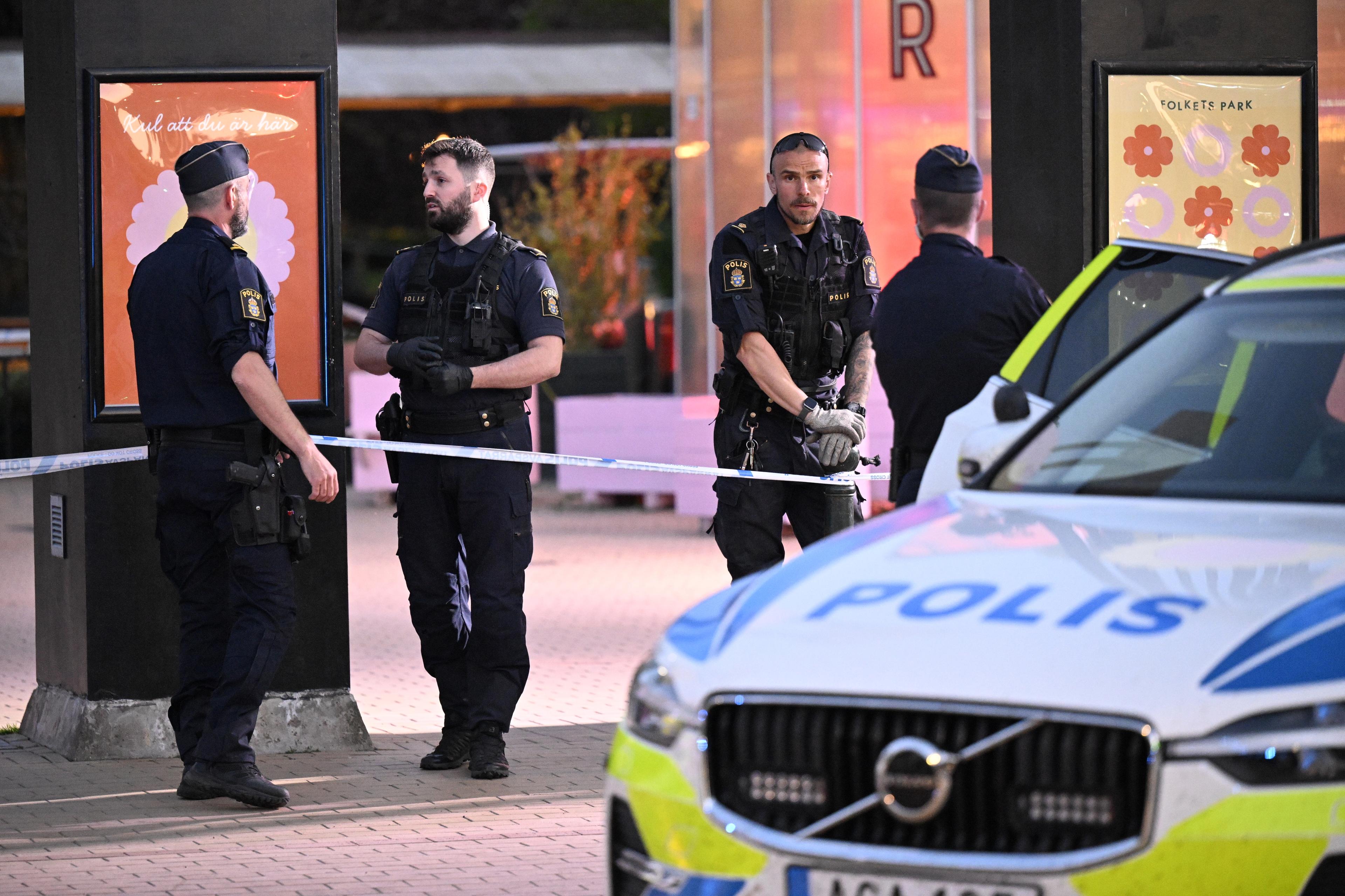 Polisen kallades till ett bråk utanför Folkets park i Malmö på måndagen. Foto: Johan Nilsson/TT