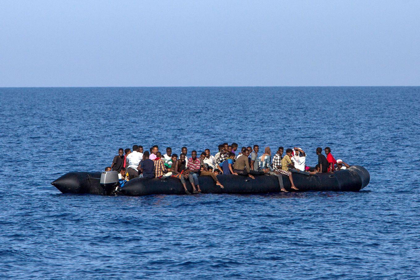 Européer uppger att de vill att deras regering bör fokusera mer på begränsad invandring än på klimatförändringarna. Foto: Angelos Tzortzinis/AFP via Getty Images