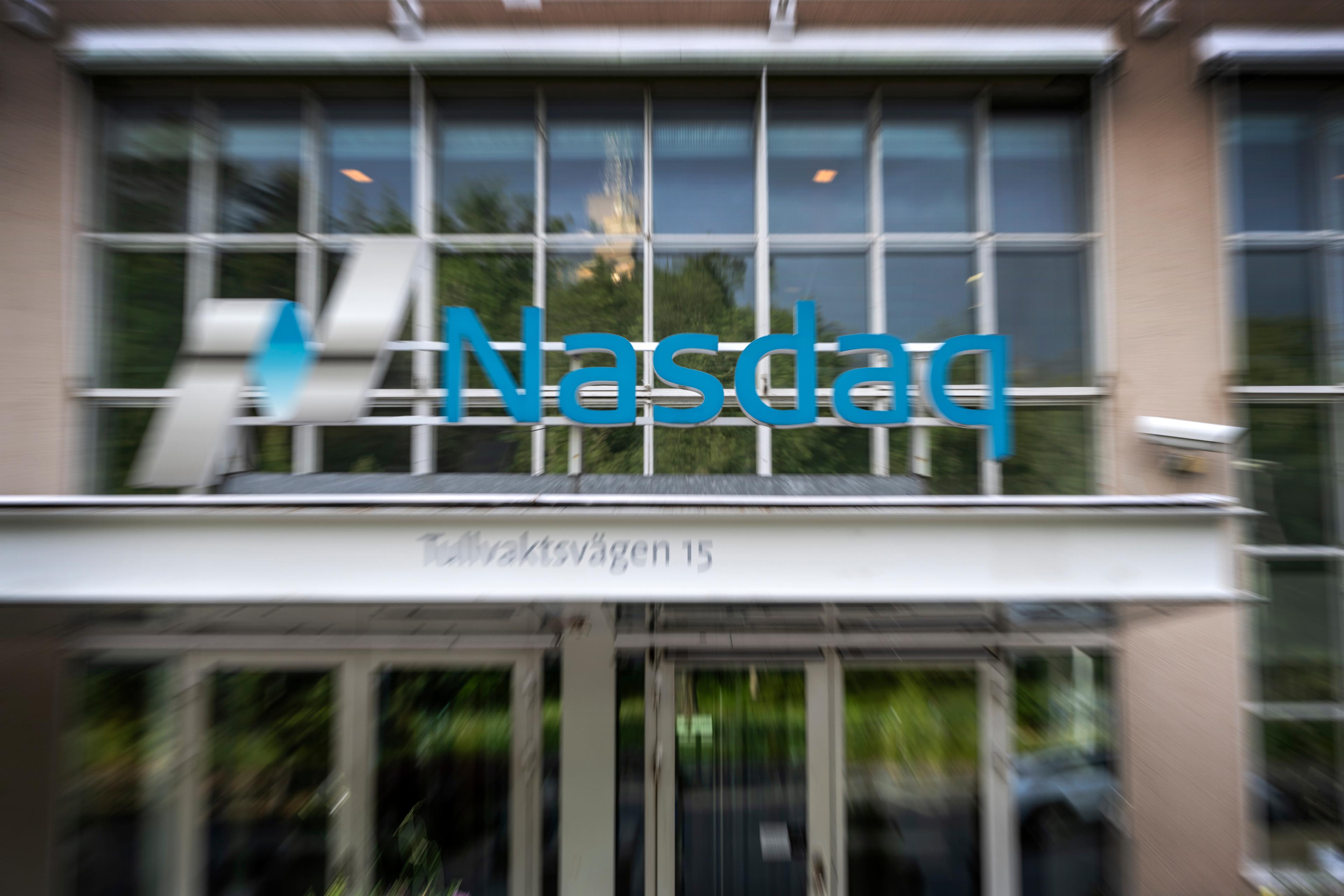Stockholmsbörsen backar inledningsvis. Arkivbild. Foto: Anders Wiklund/TT