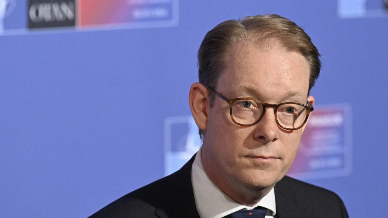 Utrikesminister Tobias Billström (M). Foto:  Michal Cizek/AFP via Getty Images)
