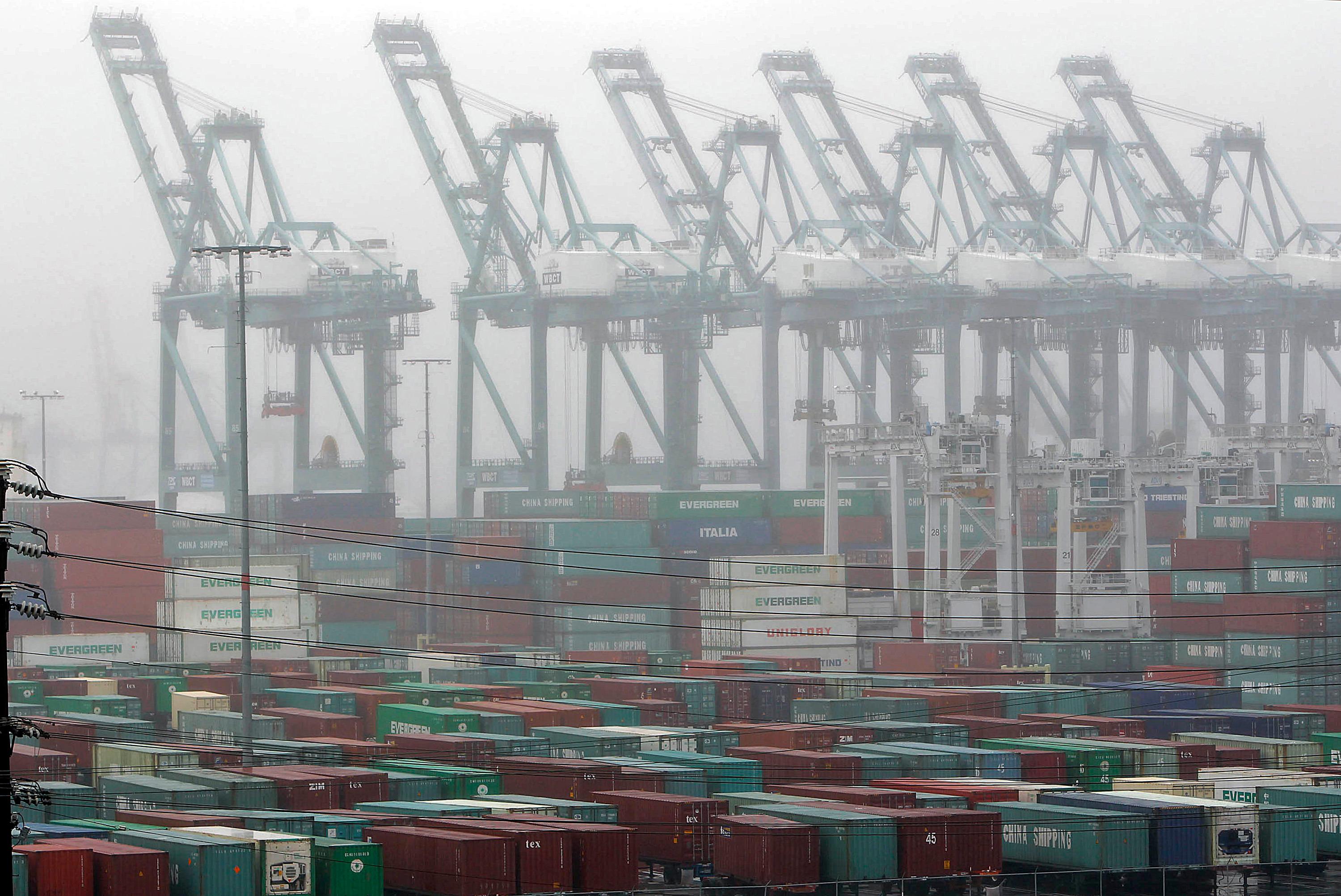 Köbildning i hamnterminaler leder till förseningar, varnar Maersk. Arkivbild Foto: Nick Ut AP/TT