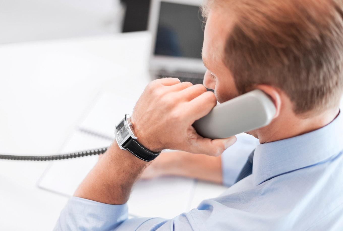 Konsumentverkets generaldirektör vill förbjuda telefonförsäljare att kontakta personer utan uttryckligt samtycke. Arkivbild. Foto: Shutterstock
