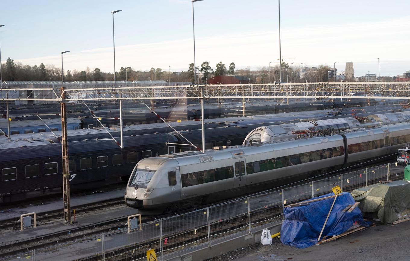 En olycka gör att det är stopp i tågtrafiken under onsdagseftermiddagen. Foto: Anders Wiklund/TT