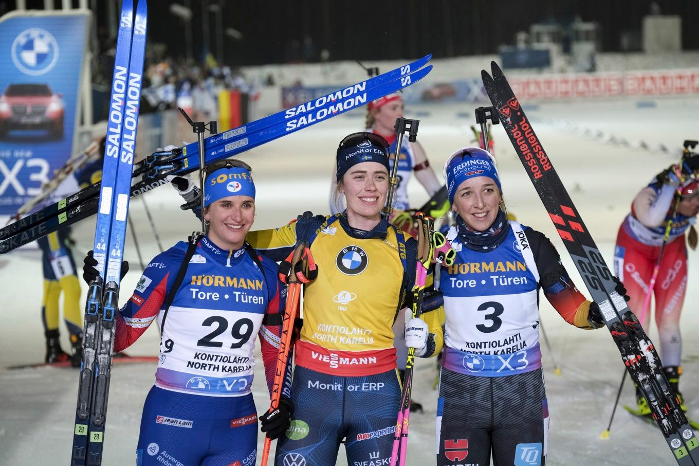 Elvira Öberg efter segern i Kontiolax. Foto: Minna Raitavuo/Lehtikuva/TT