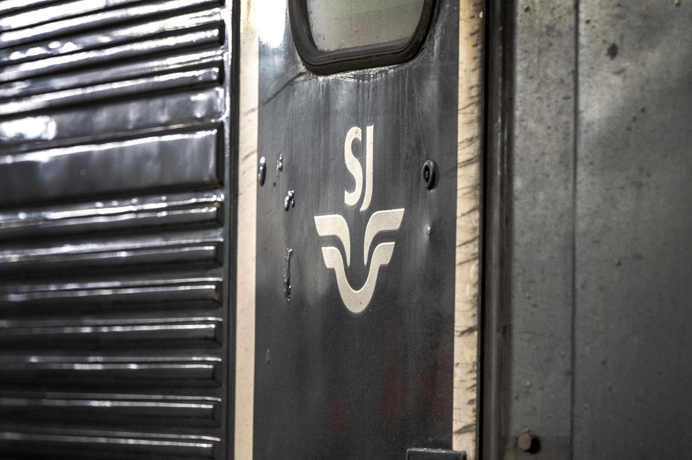 SJ har ställt in flera tågsträckor till följd av den stränga kylan i norra Sverige. Arkivbild. Foto: Anders Wiklund/TT