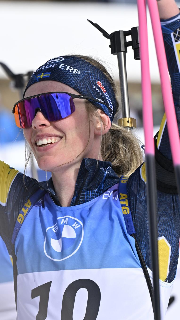 Elvira Öberg kunde jubla efter karriärens första individuella VM-medalj. Foto: Henrik Montgomery/TT