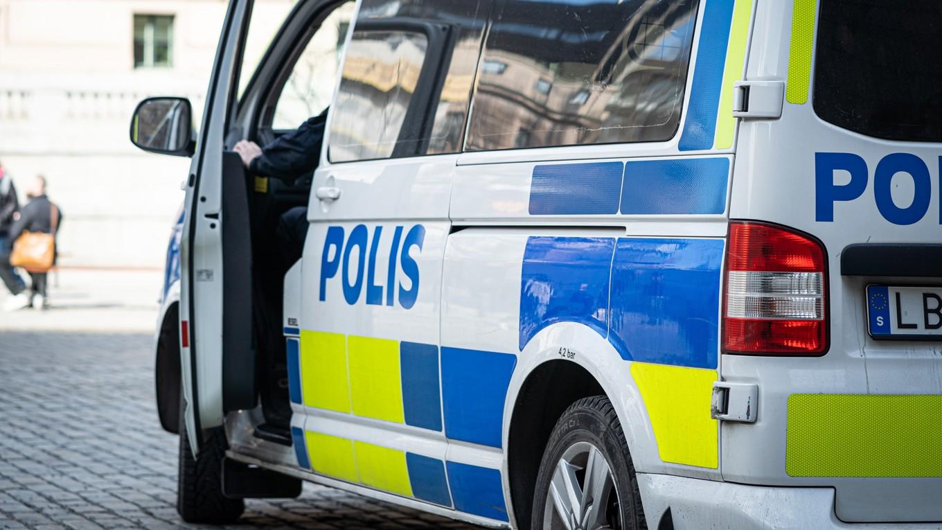 Två män blev rånade av ett ungdomsgäng i Rosengård i Malmö på fredagskvällen. Nu har åtta personer gripits av polisen. Foto: Sofia Drevemo
