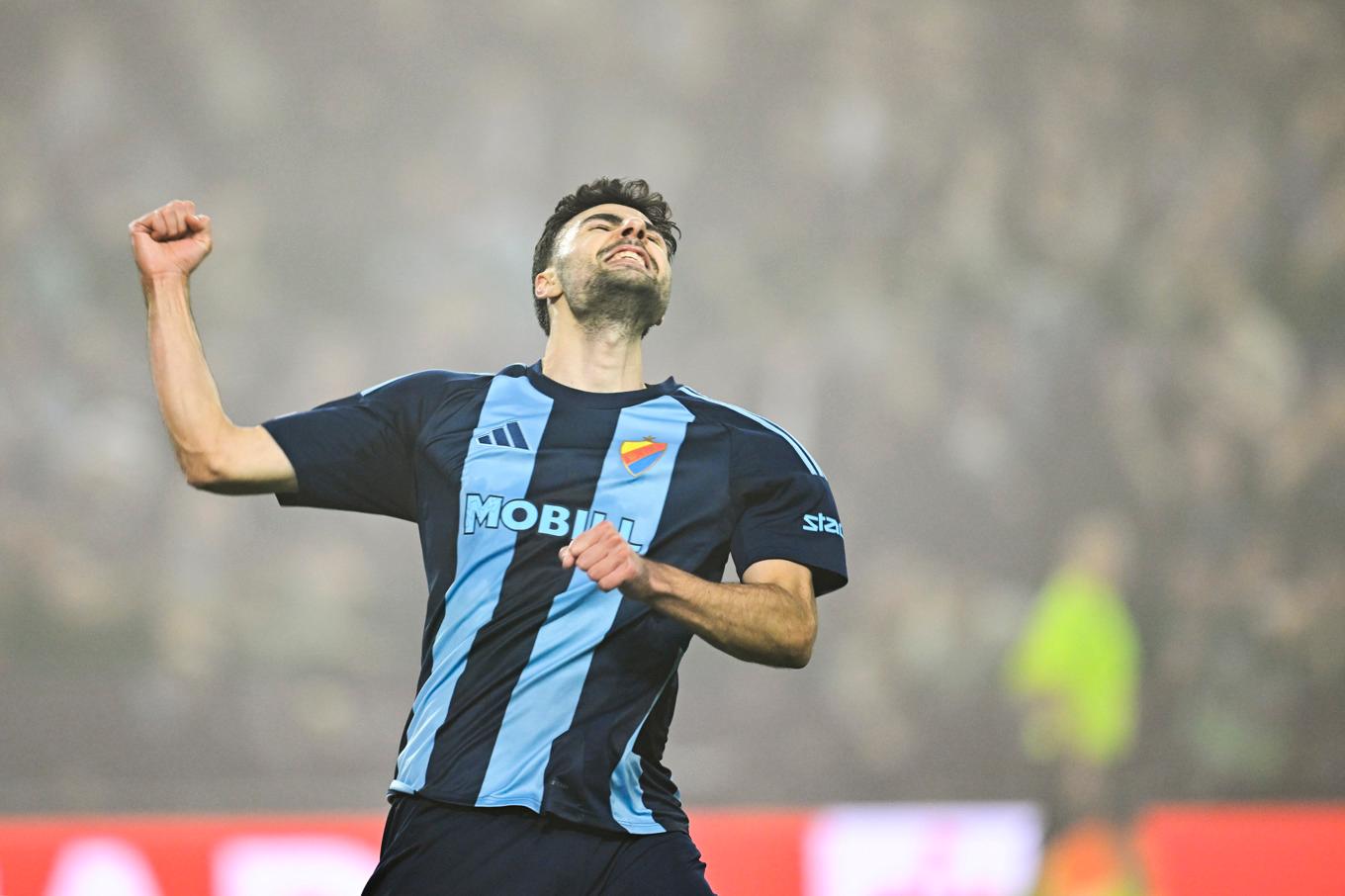 Djurgårdens Deniz Hümmet lämnar klubben för spel i Japan. Arkivbild. Foto: Pontus Lundahl/TT