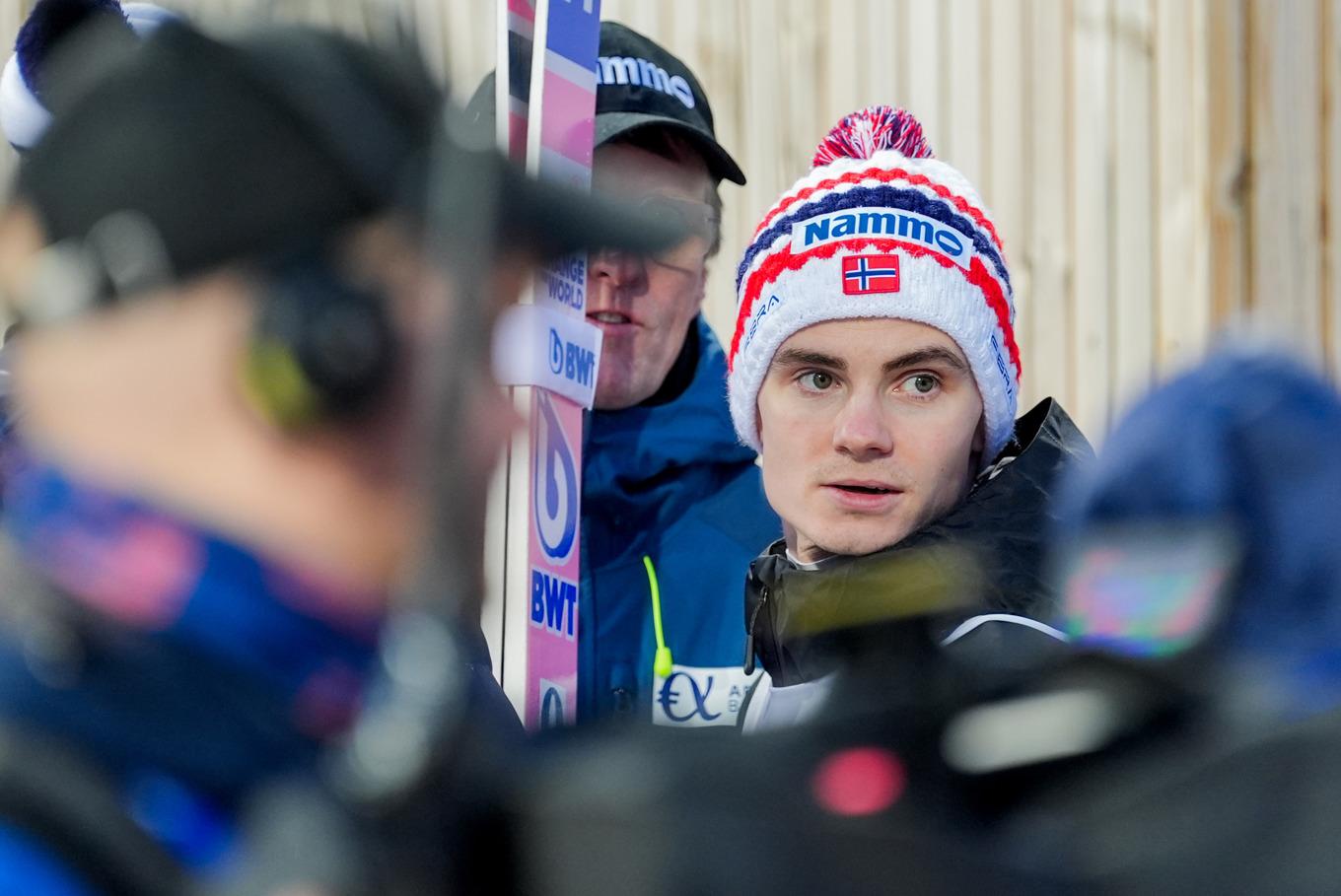 Marius Lindvik efter att ha blivit diskad i VM. Foto: Terje Pedersen/NTB/TT
