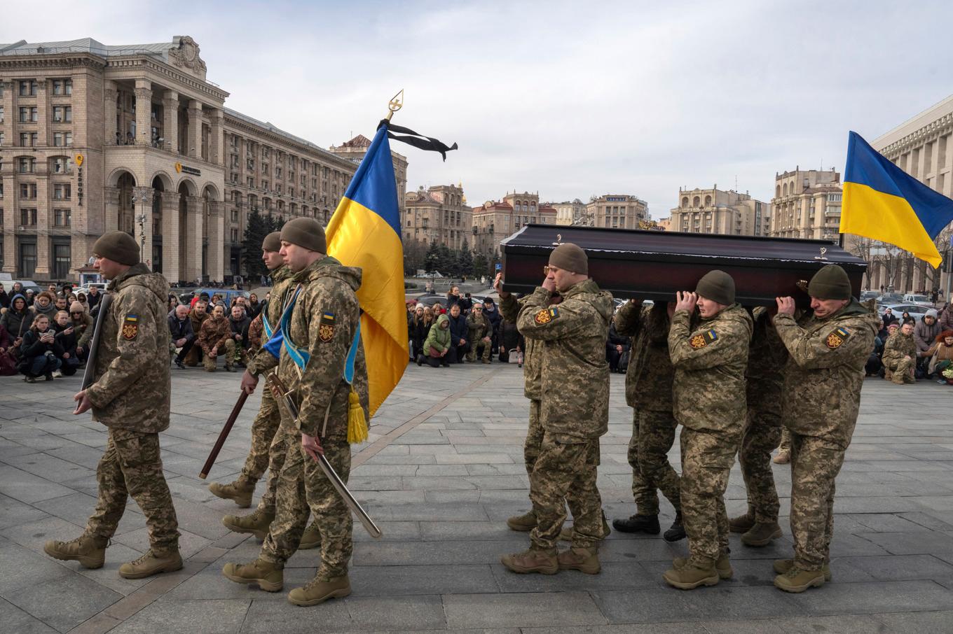 Begravning av en stupad ukrainsk soldat. Arkivbild. Foto: Efrem Lukatsky/AP/TT