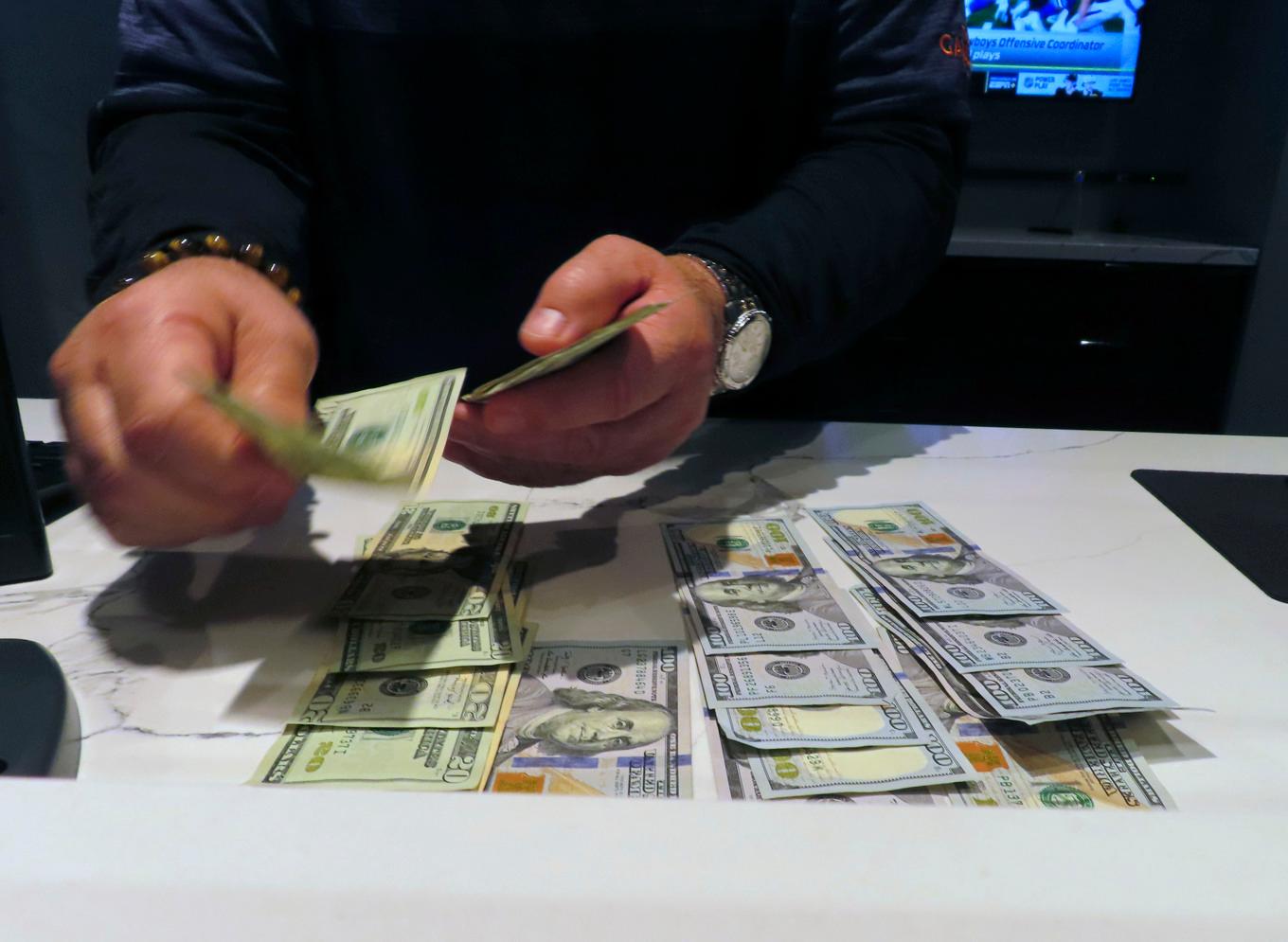 Gränsöverskridande kriminalitet och korruption kostar idrotten tusentals miljarder varje år. Arkivbild. Foto: Wayne Parry/AP/TT