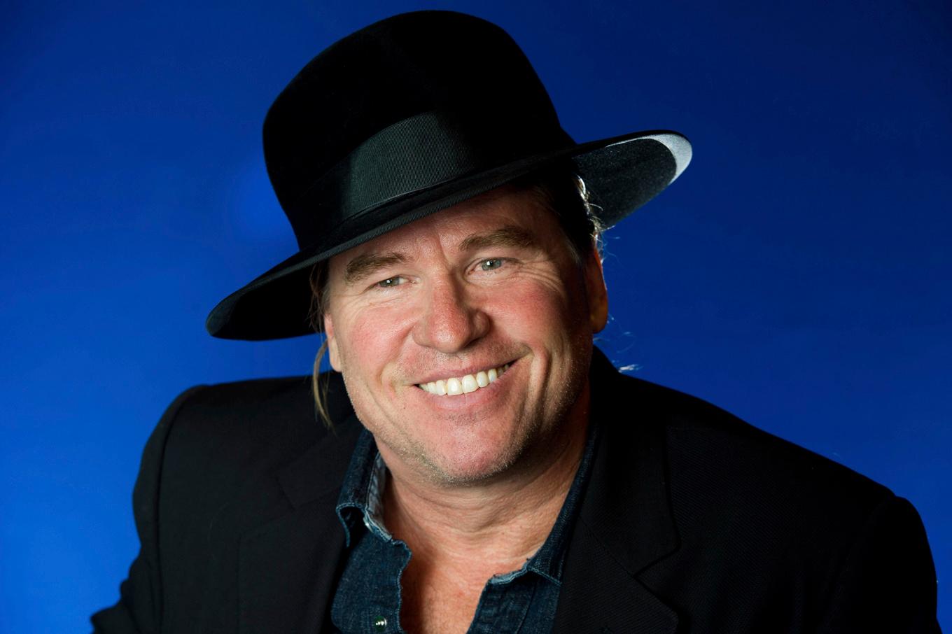 Val Kilmer blev 65 år. Nu sörjs han av kollegor och vänner i Hollywood. Foto: Charles Sykes/AP/TT