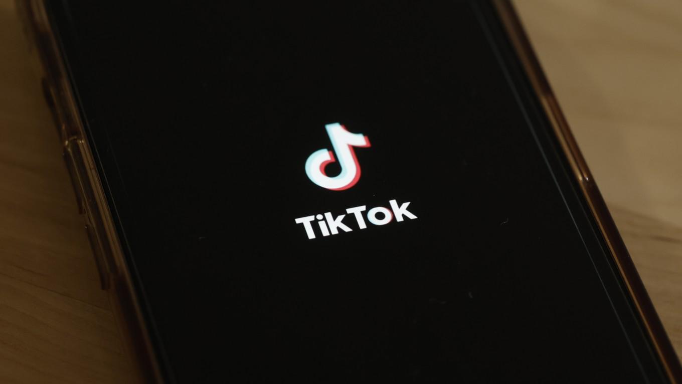 Tiktok riskerar kraftiga straffavgifter. Foto: Michael M. Santiago/Getty Images