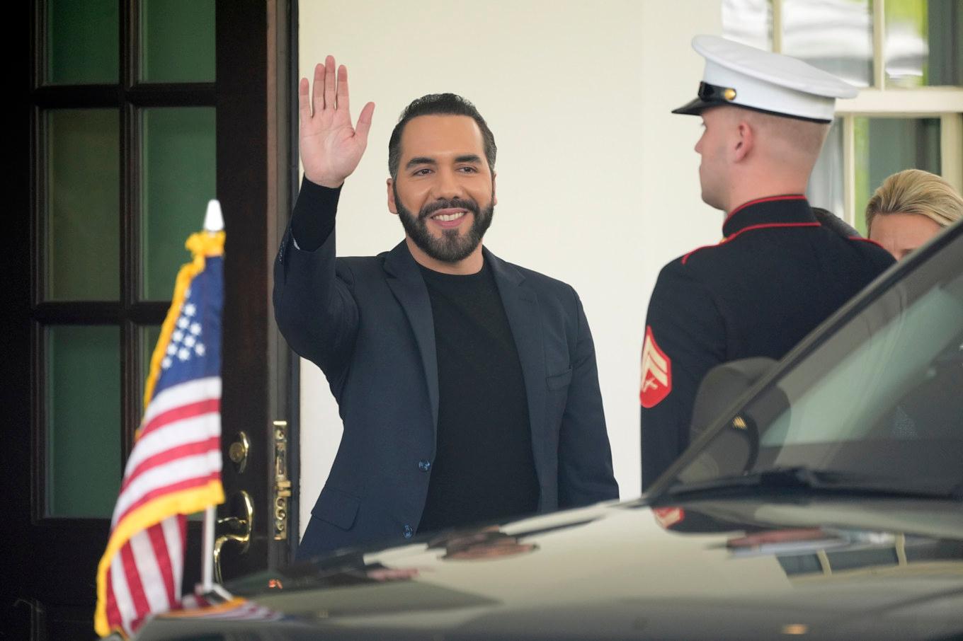 El Salvadors president Nayib Bukele efter ett möte i Vita huset den 14 april. Foto: Manuel Balce Ceneta/AP/TT