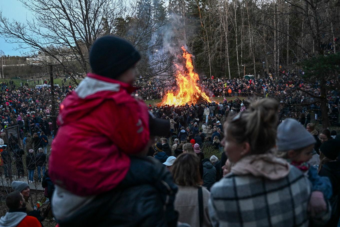 I stora delar av landet blir det ett soligt avslut på valborgsmässoafton. Arkivbild. Foto: Jonas Ekströmer/TT