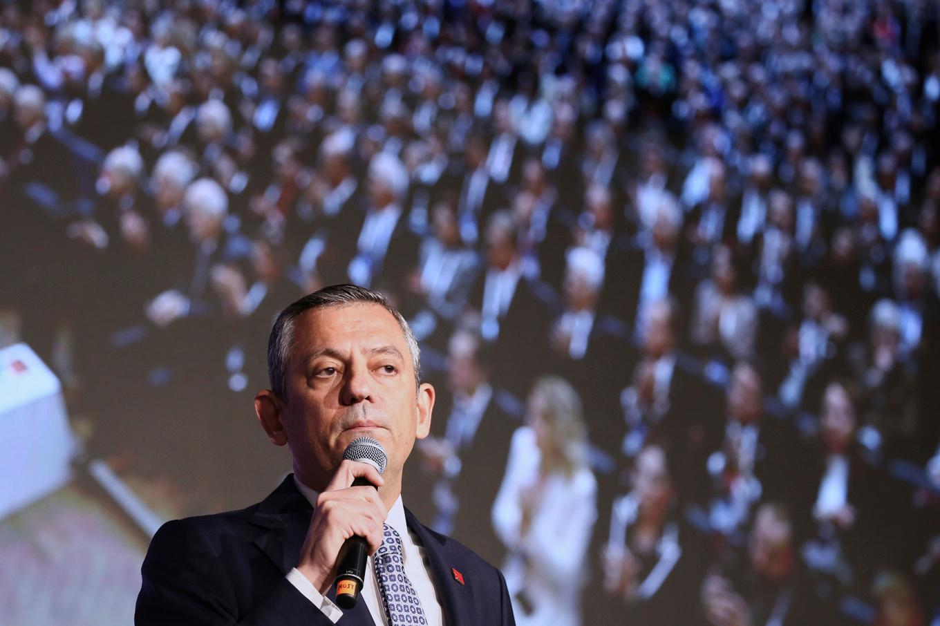 Republikanska folkpartiets ledare Özgür Özel. Arkivbild. Foto: Ali Unal/AP/TT