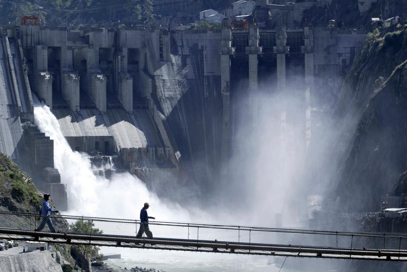 Vattnet har släppts på i Baglihardammen igen. Arkivbild. Foto: Channi Anand/AP/TT