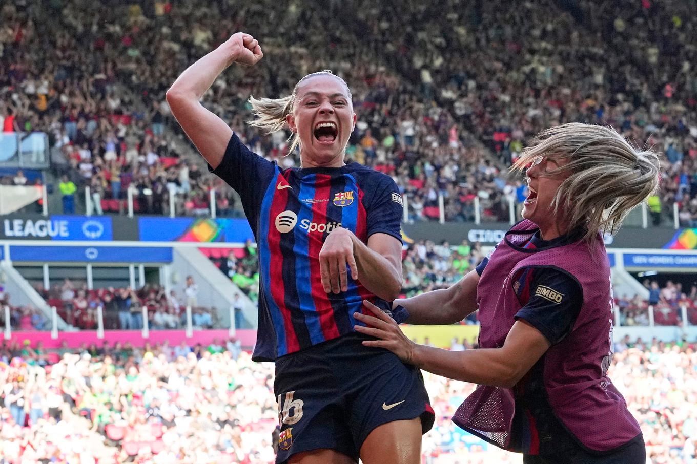 Fridolina Rolfö är återigen ligamästare med Barcelona. Arkivbild. Foto: Martin Meissner/AP/TT