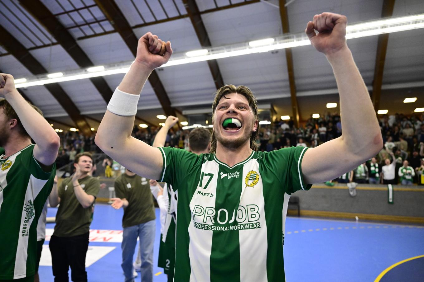 Hammarby kvitterade SM-finalserien mot Ystad efter en jätteupphämtning. Foto: Magnus Lejhall/TT
