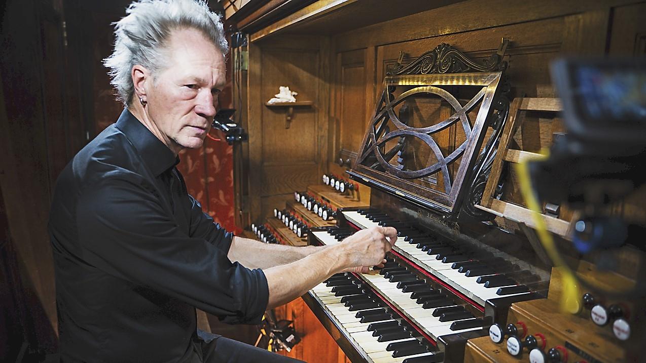 Gunnar Idenstam är känd världen över för sitt virtuosa spelsätt och sina halsbrytande improvisationer. Foto: Clément Fumey, Toulouse Magazine