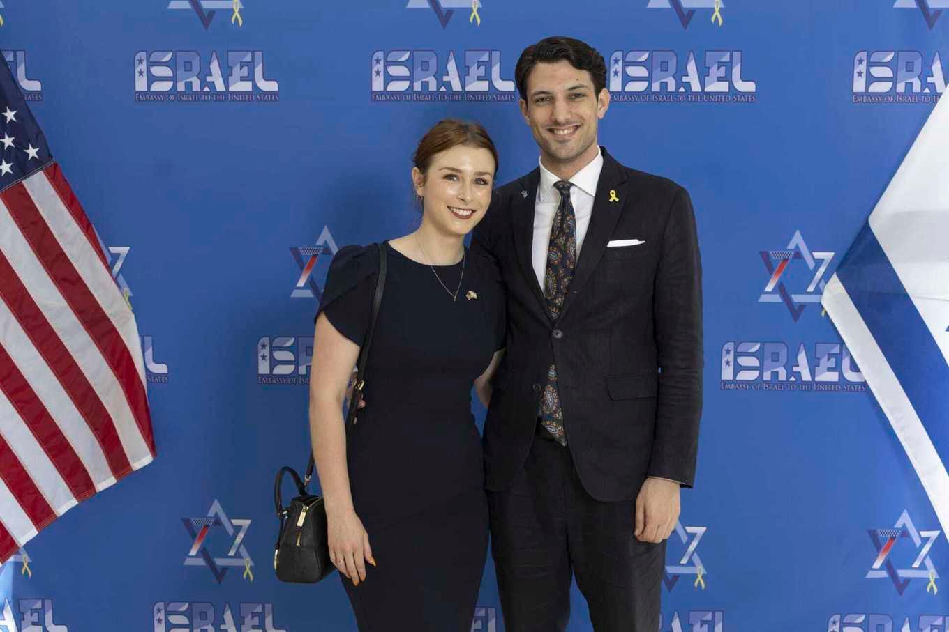 Israeliske medborgaren Yaron Lischinsky (th) och amerikanska medborgaren Sarah Milgrim (tv) mördades utanför Judiska museet i Washington DC under onsdagskvällen. Foto: Israeliska ambassaden i USA/AP/TT